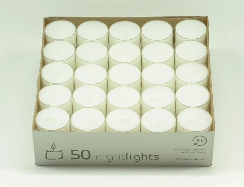 Besuche den Klocke Kerzen-Store Kleine Teelichte - 50 Stück - Farbe: Weiß - Brenndauer: 8 Stunden - Hochwertige Nightlights — Kerzenlicht Abendessen