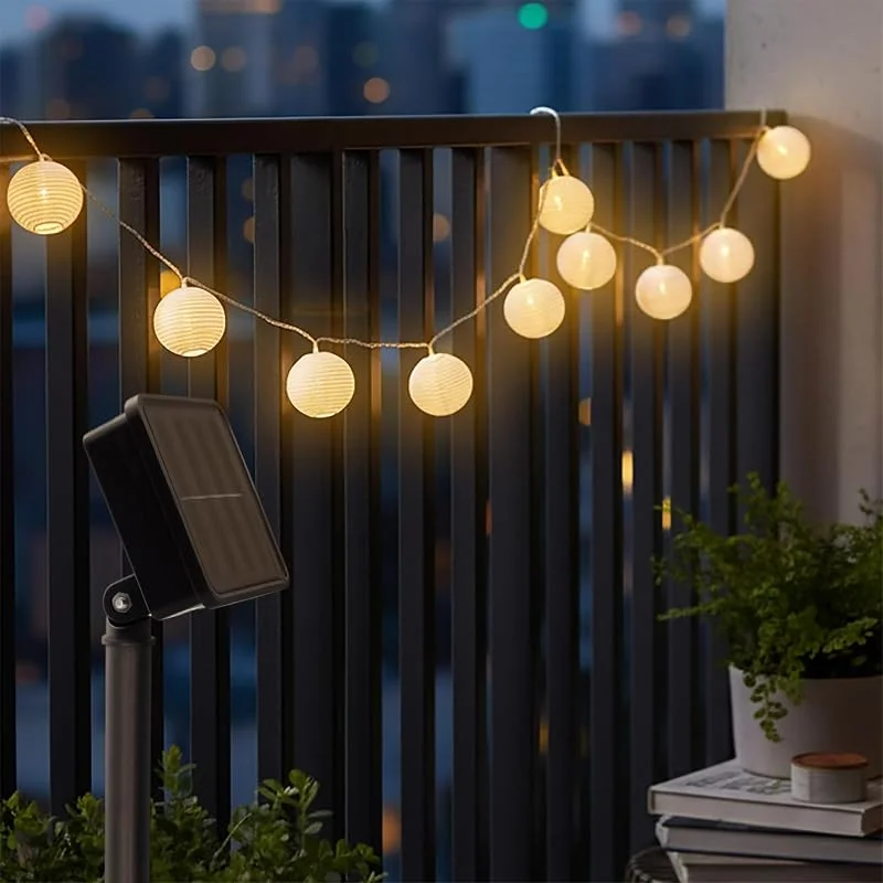 Besuche den Spetebo-Store Spetebo Weiße Party Lichterkette - Solar Lichterkette mit 10 Garten Lampions in weiß - Außen Partybeleuchtung 10 LED Pavillon Dekoration Beleuchtung — Weihnachtsbeleuchtung