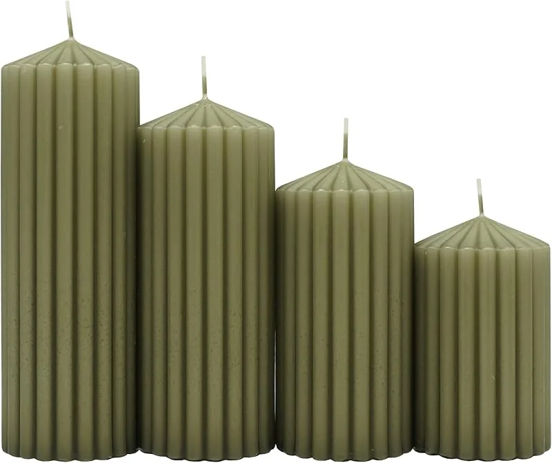 Besuche den DONAU HOME-Store Set Stumpenkerzen Gerippt, Khaki, 4 Stück, Ø 5 x 8, 10, 12, 14 cm, Unparfümiert, Klassische Kerze, zur Dekoration im Wohnzimmer, Bad — Advent und Tisch