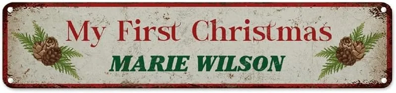 Marke: CowkissSign Metallschild mit Aufschrift "My First Christmas", Aufschrift "Happy Holidays", Vintage-Stil, Weihnachtskranz, Blumenmuster, hochwertiges Straßenschild für Schlafzimmer, Hof, Garage, Garten, 45, 7 x — Weihnachtsdeko