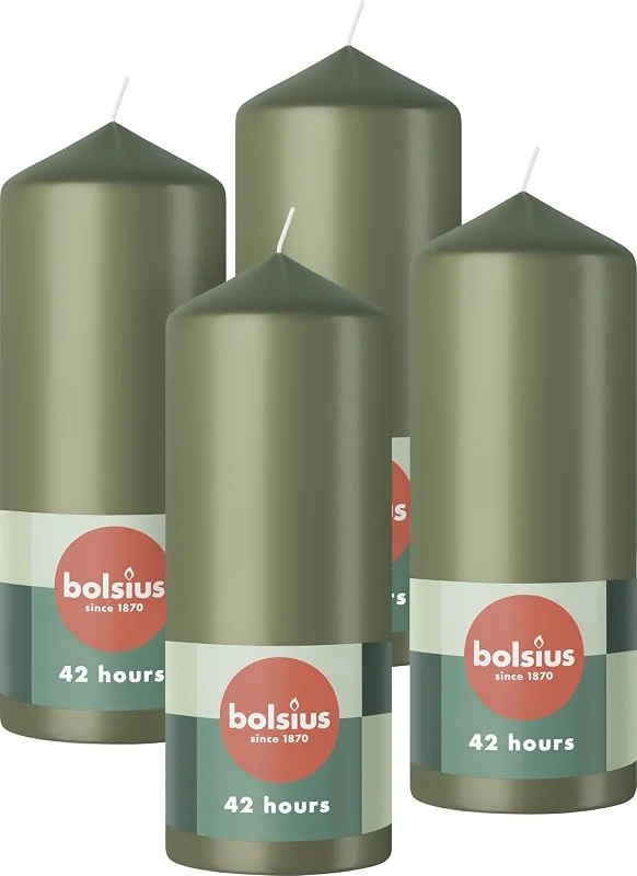 Besuche den bolsius-Store Bolsius Glatte Stumpenkerzen - Grün - 4 Stück - 15 x 6 cm - Dekorative Haushaltkerzen - Länge Brenndauer 42 Stunden - Unparfümierte - Enthält Natürliches Pflanzenwachs - Ohne Palmöl — Advent und Tisch