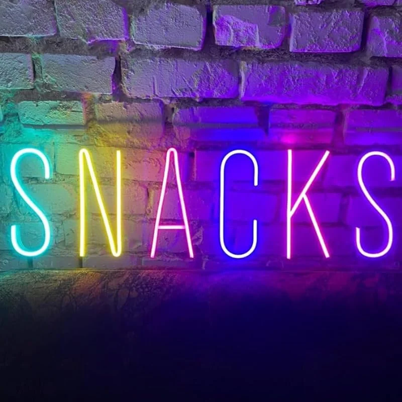 Marke: Ulalaza LED-Schild, Snack-Neonschilder, Lebensmittel-LED-Leuchten, Shop, Wanddekoration, Popcorn-Lampen, Pizza, Burger, Tacos, Dekoration, Licht, USB-Helligkeit einstellbar — Kerzenlicht Abendessen