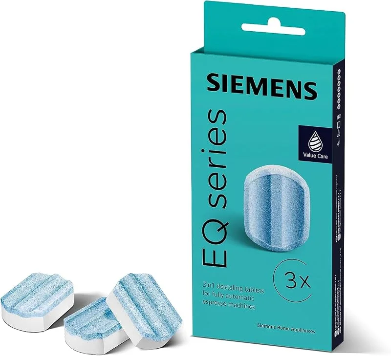 Siemens Entkalkungstabletten TZ80002A, 3 Stück, entfernt Kalkablagerungen und schützt vor Korrosion, Original-Zubehör, passend für Kaffeevollautomaten der Reihen EQ, surpresso und Einbauvollautomaten — Wein und Festtafel