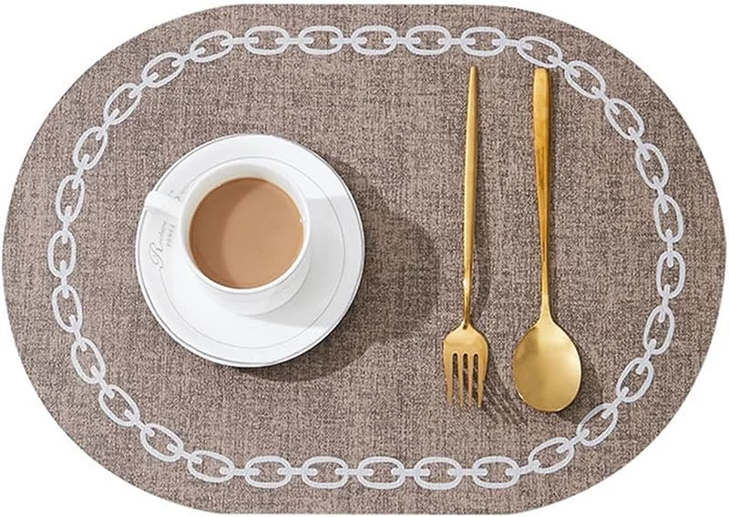 Besuche den Epinki-Store Epinki Tischsets Abwaschbar Und rutschfest Oval, 2er Set PU Leder Platzsets Weihnachten Kette Muster Hitzebeständige, Tischuntersetzer Esstisch Kaffee für Küche Speisetisch, 30x44CM — Küche & Haushalt