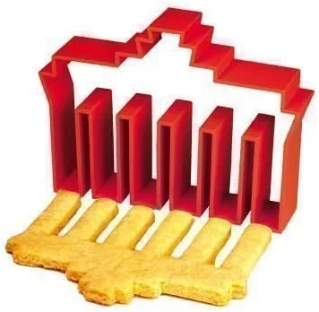 Marke: phil goods Brandenburger Tor Souvenir & Ausstechform in rot — Weihnachtskueche