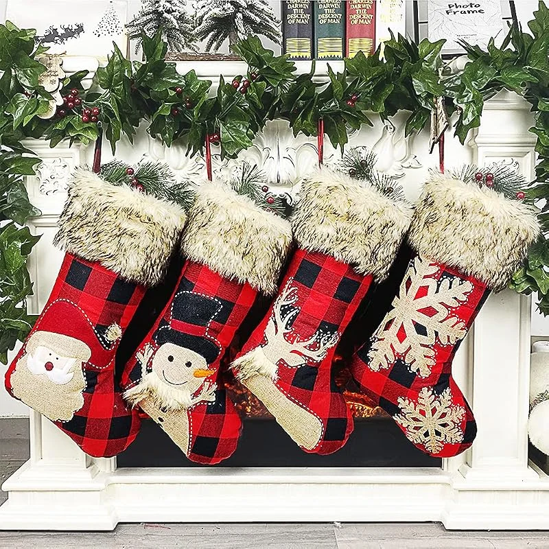 Marke: Generic Weihnachtsstrümpfe, personalisierbar, groß, 45, 7 cm, 4er-Set, Weihnachtsstrümpfe, Stoffbahnen, Tartan, Hessisches Büffelkaro, Weihnachtsstrumpf rot — Weihnachtsdeko