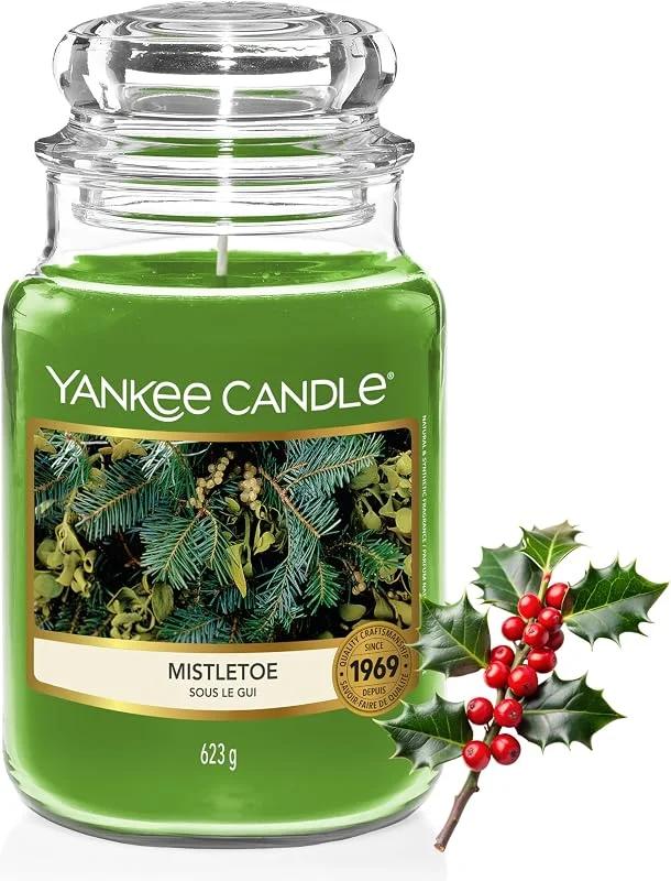 Besuche den Yankee Candle-Store Yankee Candle Duftkerze im Glas (groß), Mistletoe, Kerze mit langer Brenndauer bis zu 150 Stunden, Perfekte Weihnachtsgeschenke für Frauen — Kerzenlicht Abendessen