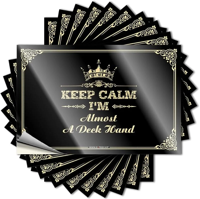 Marke: FJHG Autoaufkleber und Aufkleber "Keep Calm I'm Almost A Deck", Handaufkleber, Autoaufkleber und Aufkleber, unangemessene Aufkleber (8 x 12 cm) — Geschenkverpackung
