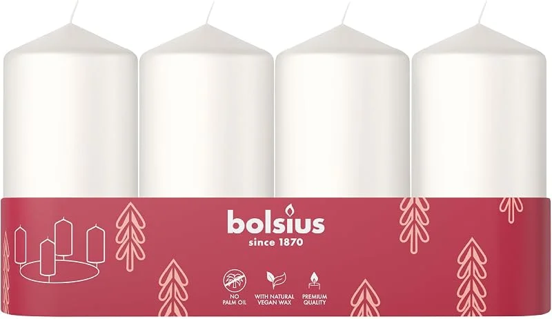 Besuche den bolsius-Store Bolsius Adventskerzen – 4er Set Stumpenkerzen – Weiß – 10 cm – Weihnachtsdeko – Dekorative Kerzen – Mit natürlichem Pflanzenwachs – Ohne Palmöl - Weihnachten — Kerzenlicht Abendessen