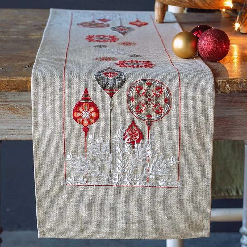 Besuche den Vervaco-Store Vervaco Stickpackung Tischläufer Zählmusterpackung Kreuzstich Weihnachtssterne Stickläufer zum Selbersticken Stickset Weihnachten Kreativ Set für Erwachsene 29 x 102 cm Kreatives Geschenk — Advent und Tisch