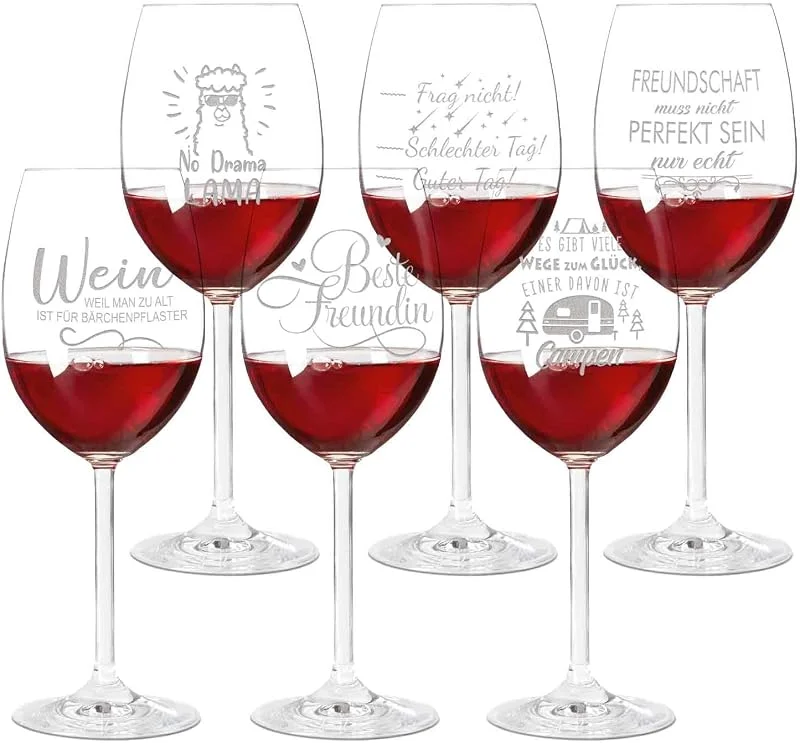 Besuche den GRAVURZEILE-Store GRAVURZEILE Weingläser mit Gravur - Mystery Box - zufällige Auswahl von 6 gravierten Weingläsern mit lustigen Sprüchen - Geschenkidee für Frauen & Männer - zu diversen Anlässen — Wein und Festtafel