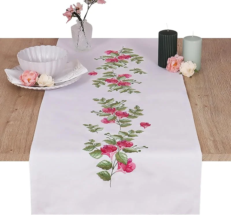 Marke: Trimits Trimits Stickset – Tischläufer – inklusive bedrucktem Stoff, Garn, Nadel und Anleitung, 40 x 100 cm, Blumen- und Beerenmotiv — Küche & Haushalt