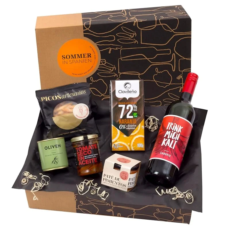 Besuche den jamon.de-Store Geschenkkorb Sommer in Spanien, Präsentkorb mit Sangria und Feinkost — Wein und Festtafel