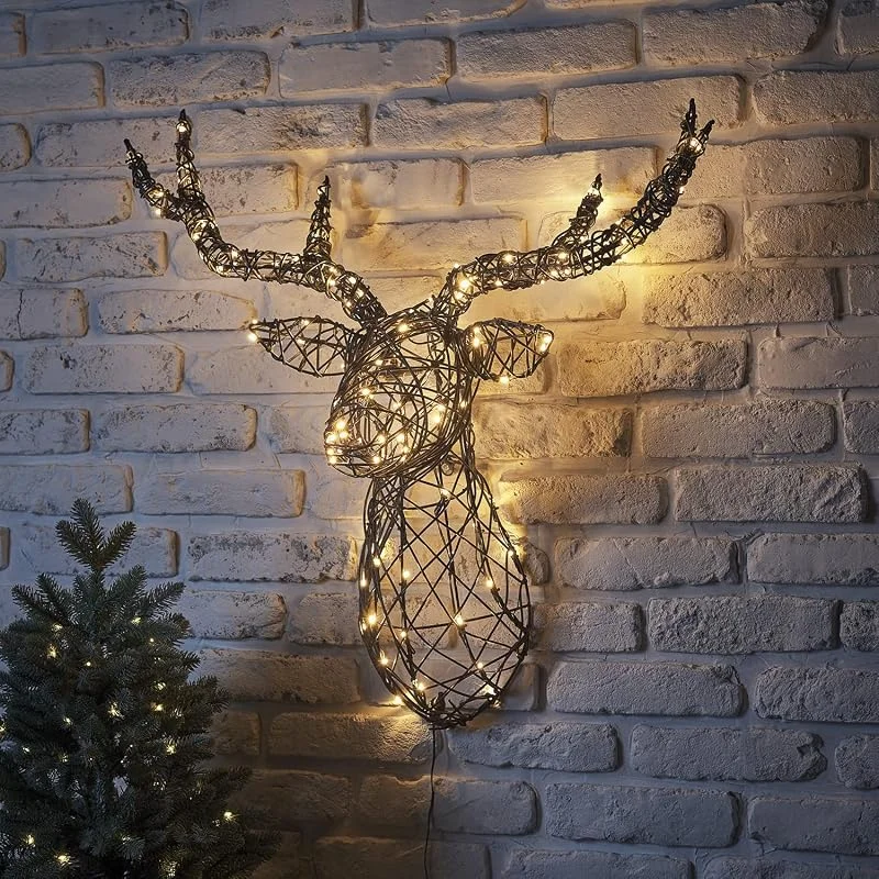 Besuche den Lights4fun-Store Lights4fun 3-in-1 Harlow LED Rattan Rentier Kopf Hirschgeweih Timer Weihnachtsbeleuchtung Außen und Innen Weihnachtsfigur