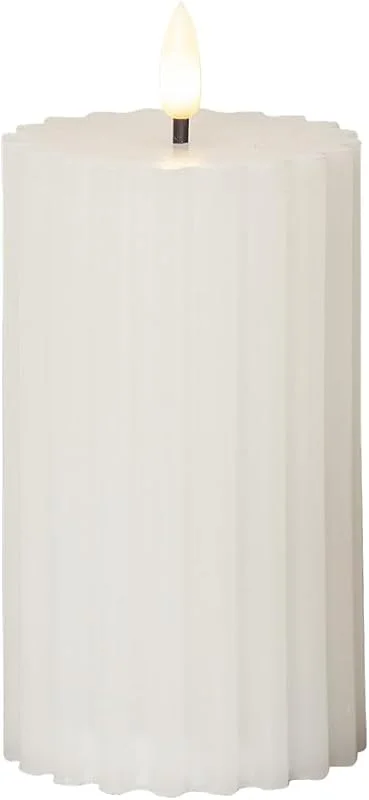 Besuche den Star-Store Star Trading LED Stumpenkerze 15x7, 5 cm - Echtwachs, Timer — Kerzenlicht Abendessen
