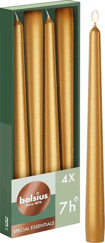Besuche den bolsius-Store Bolsius Glatte Spitzkerzen - Metallic Gold - Set 4 Stück im Karton - 24, 5 cm - Dekorative Haushaltkerzen - Brenndauer 7 Stunden - Unparfümierte - Natürliches Pflanzenwachs - Ohne Palmöl — Kerzenlicht Abendessen