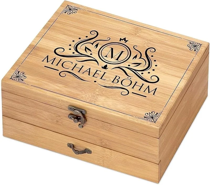 Besuche den Maverton-Store Maverton 8er Weinöffner-Set personalisiert, Bambus Weinset Sommelier Set — Wein und Festtafel