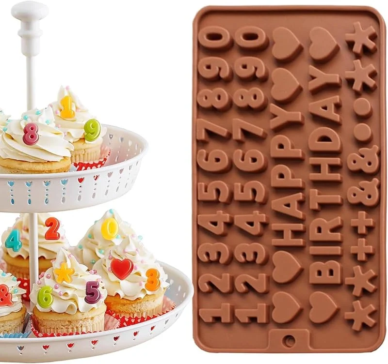 Marke: Générique Pralinenformen mit lustigen Knöpfen und Buchstaben, einfaches Herauslösen — Weihnachtskueche