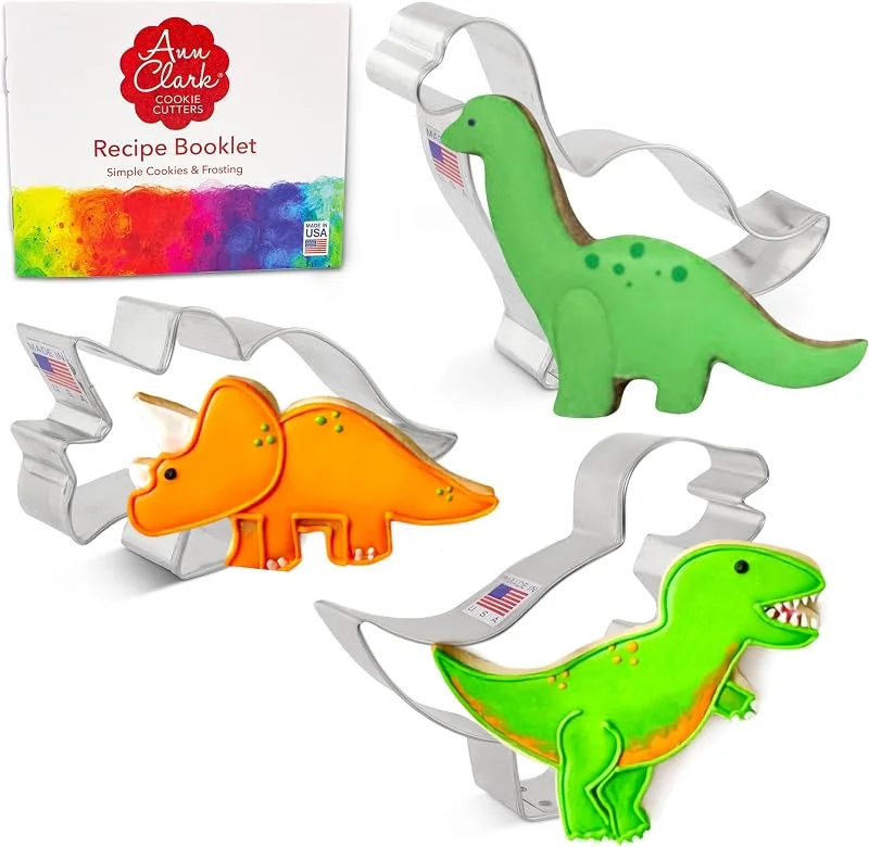Besuche den Ann Clark Cookie Cutters-Store Ausstechformen von Ann Clark USA, Dinosaurier Dino Keksausstecher - 3-Teilig Set - T-Rex, Brontosaurus und Triceratops — Weihnachtskueche