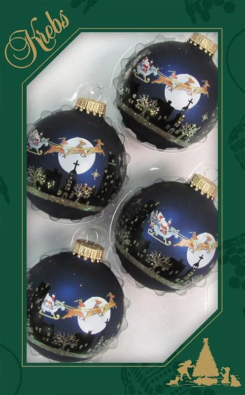 Besuche den Dekohelden24-Store Dekohelden24 Lauschaer Christbaumschmuck - 4er Set Kugeln in Blau Matte mit Weihnachtsszene, 7 cm, mit goldenem Krönchen — Weihnachtsdeko