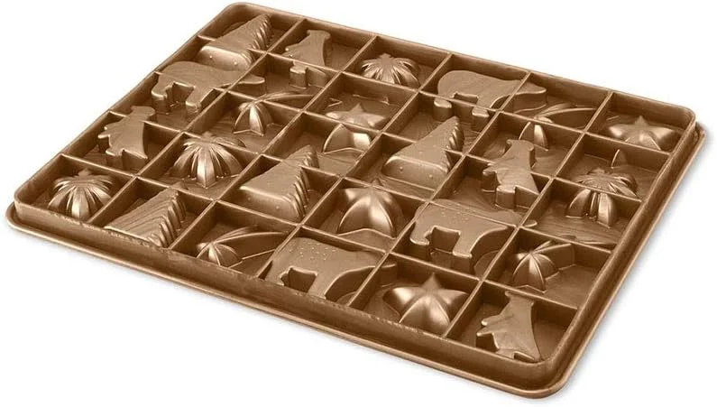 Besuche den Tchibo-Store Tchibo TCM 3 D Backform Weihnachten aus Silikon mit 6 weihnachtlichen Motiven — Weihnachtskueche