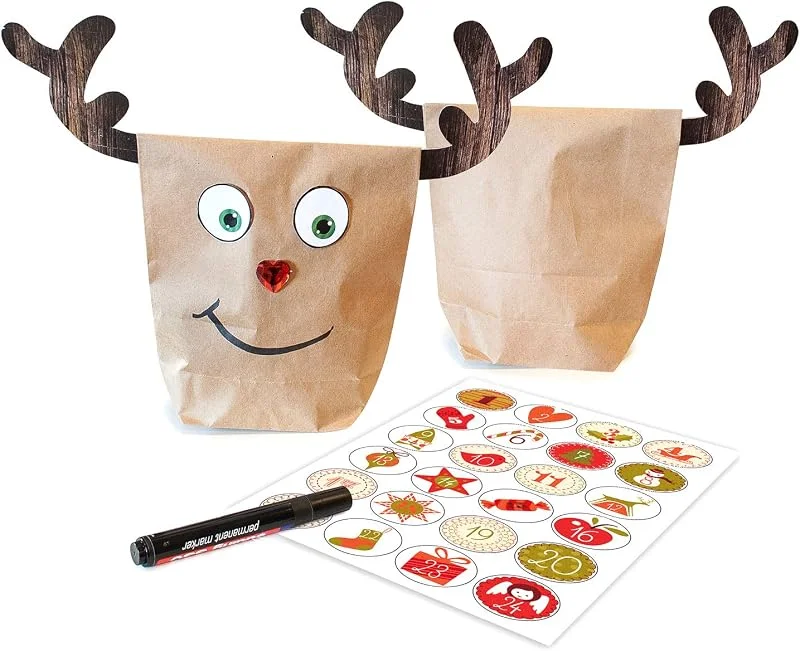 Besuche den pajoma-Store pajoma Adventskalender Bastelset Rudis 24 Helfer, 1 x 24 Kraftpapiertüten zum Befüllen, inkl. Zahlensticker, Weihnachten — Advent und Tisch