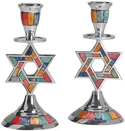 Marke: OCEANSIDE JUDAICA Kerzenständer aus Aluminium, Motiv: Davidstern, mit mehrfarbiger Dekoreinlage — Kerzenlicht Abendessen